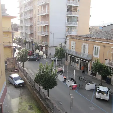 La Casa Sul Corso Апартаменты Leonforte